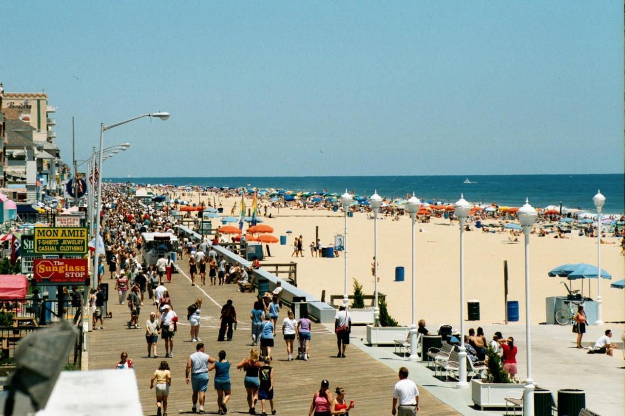 Boardwalk Terrace Apartment Ocean City Exterior photo